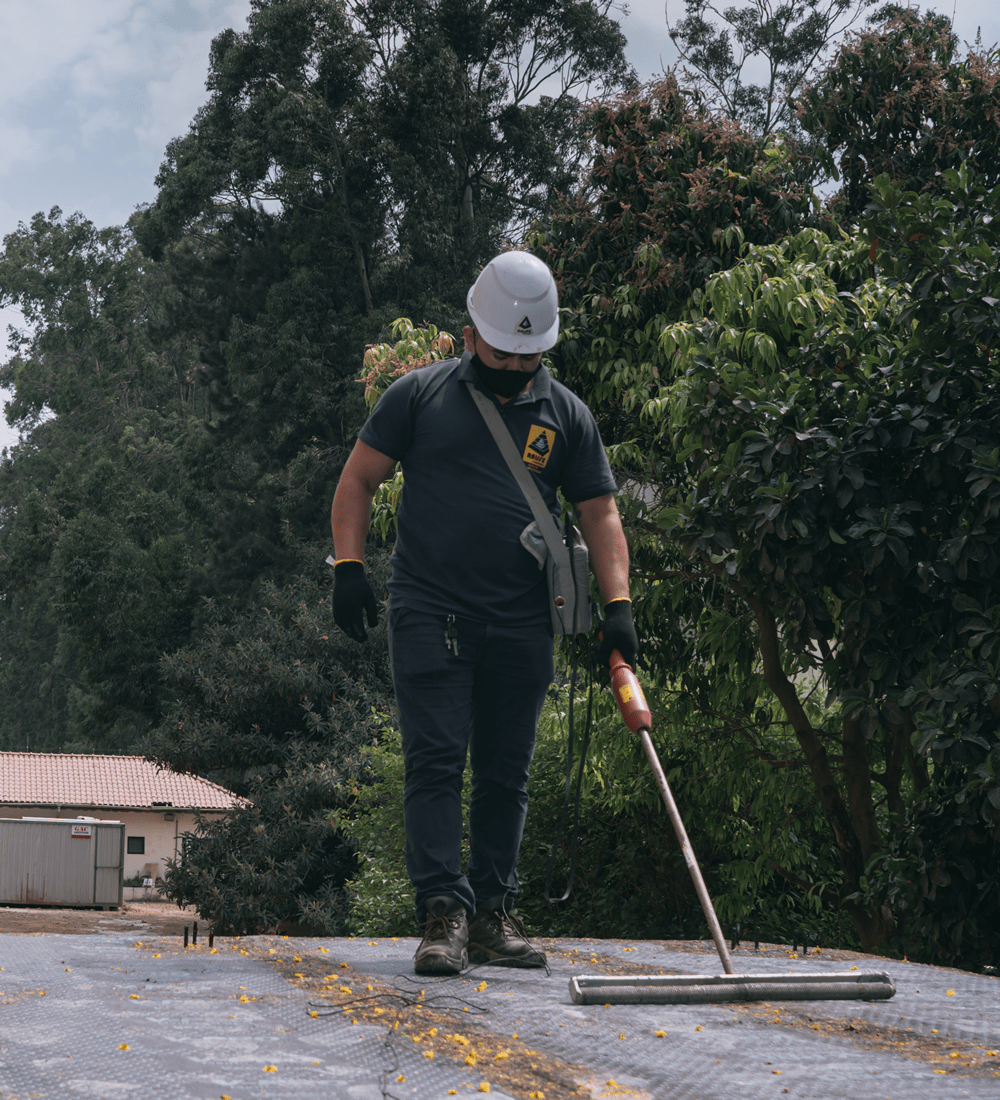 O revestimento de borracha é um sistema impermeabilizante bastante usada em muitos projetos na Construção Civil. Sobretudo porque é um material que oferece